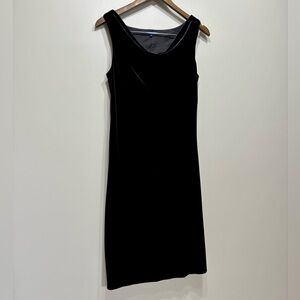 Reitmans Formal Velvet Scoop Neck Sleeveless Tank Mini Little Black Sheath Dress